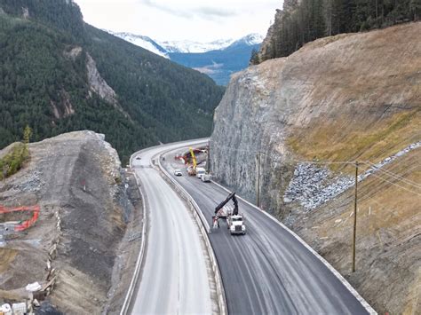 Four lanes open today along Phase 4 of Kicking Horse Canyon project - BC News - Castanet.net