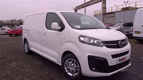 NEW Vauxhall Vivaro 2700 Sportive - YouTube