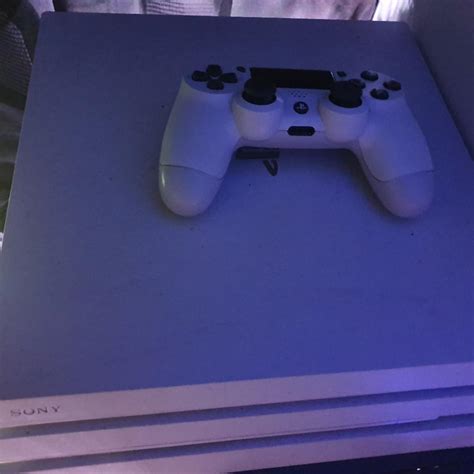 ps4 pro white 1tb open to decent offers in WV1 Wolverhampton for £280.00 for sale | Shpock