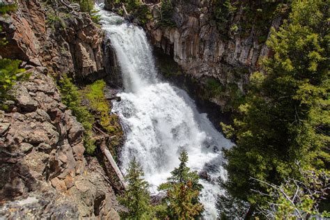 Top 20 Best Waterfalls in Yellowstone & How to Get There