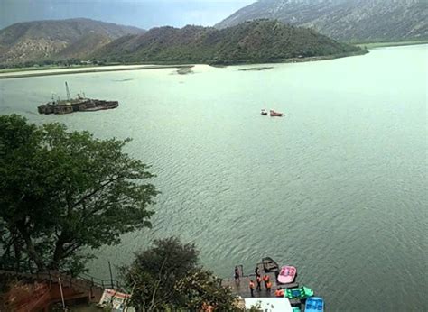 Siliserh Lake, Alwar - Famous Picnic Spot in Alwar, Rajasthan