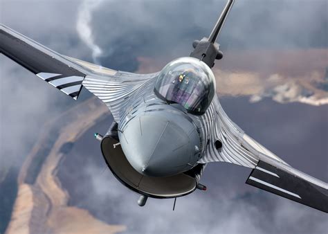 Download Warplane Aircraft Jet Fighter Military General Dynamics F-16 Fighting Falcon HD Wallpaper