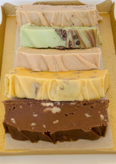 Mackinac Island Fudge: History, Vendors & Flavors!