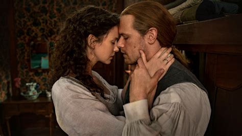 'Outlander' Trailer: Claire & Jamie Are Caught in Season 6 Crosshairs ...