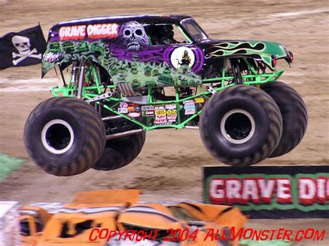 Grave Digger 20 to Debut at SEMA - AllMonster.com - Where Monsters Are What Matters!