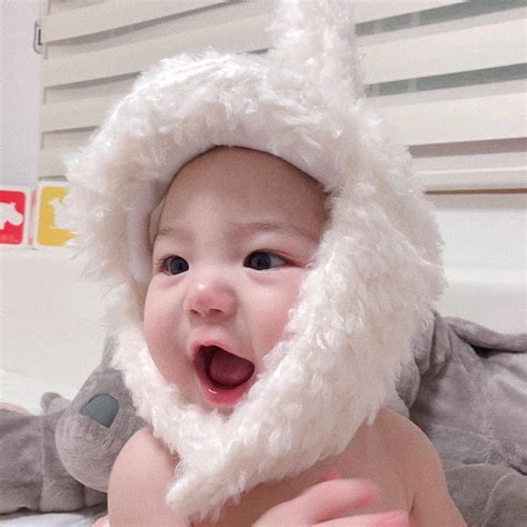 Pin de bloomie em บอท&ดิสคู่ | Fotos de bebês fofos, Bebês coreanos, Crianças ulzzang