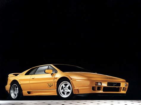 1993 Lotus Esprit Sport 300 | Review | SuperCars.net