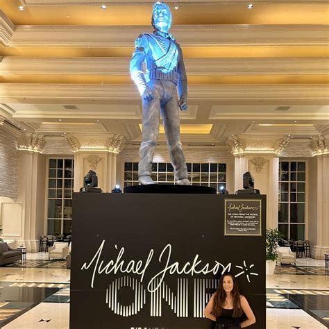 Fans At Michael Jackson ONE Archives - Michael Jackson Official Site