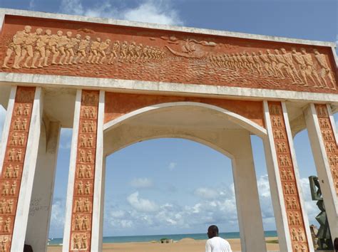 Ouidah Gate of No Return (Benin) - resort Ouidah - resorts Ouidah ...