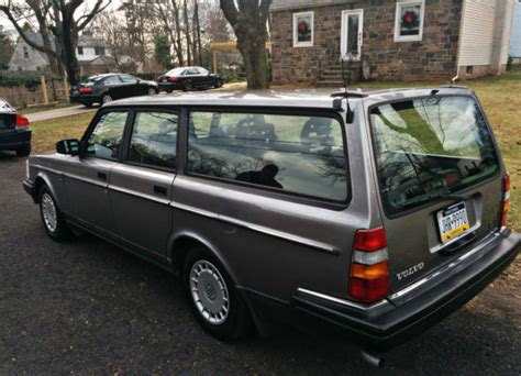 1993 Volvo 240 Wagon - Immaculate - Classic Volvo 240 1993 for sale