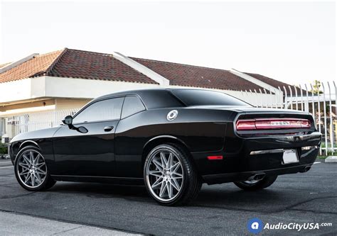 Dodge Challenger Black Azad AZ41 Wheel | Wheel Front