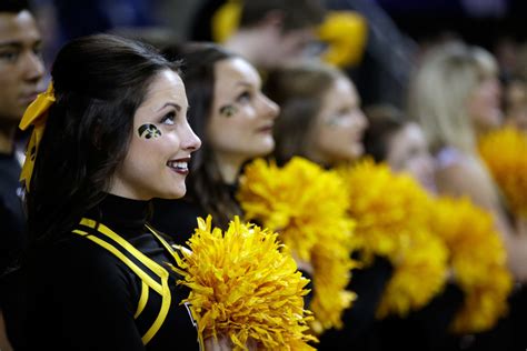 Fans React To Iowa Cheerleader's Unfortunate Wardrobe Malfunction - The ...