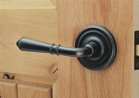 35 Noteworthy Types of Door Knobs to Enhance Your Remodeling Project ...