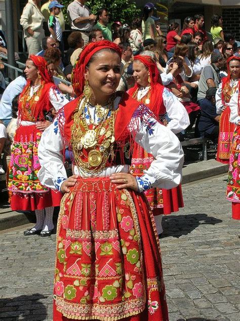 Portuguese Traditional Clothing Women