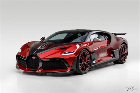 1.5 Years to Paint it: Meet the Bugatti Divo 'Lady Bug' - GTspirit