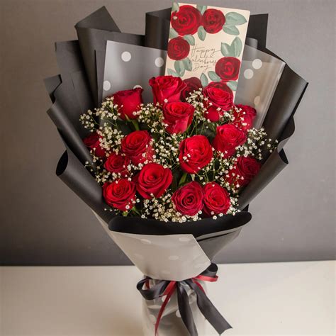 Life of Red Roses Bouquet - Same Day Delivery