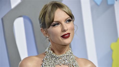 Some Taylor Swift fans claim intense experience at live shows causes 'post-concert amnesia ...