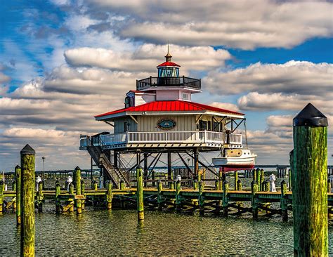 Fall at The Choptank River Lighthouse Photograph by Nick Zelinsky Jr