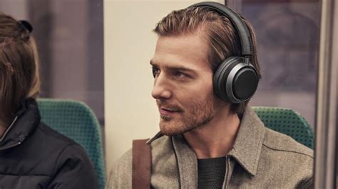 Philips reveals new line-up of noise-cancelling headphones and earbuds | AVForums