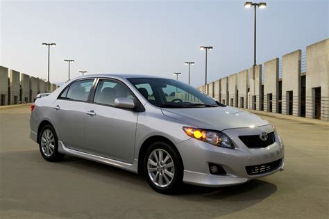 Toyota Corolla Altis is the best selling Premium Sedan in India