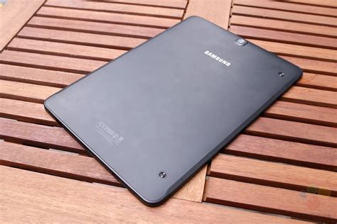 Samsung Galaxy Tab S2 9.7 im Hands-On - Neues Edel-Tablet mit nur 5,6mm ...