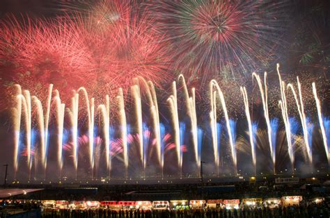 Famous breath-taking fireworks festivals around Japan | Japan Tips ...