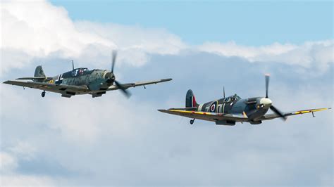 The WW2 Showdown: Spitfire vs Messerschmitt Bf 109 – Petroleum Motoring