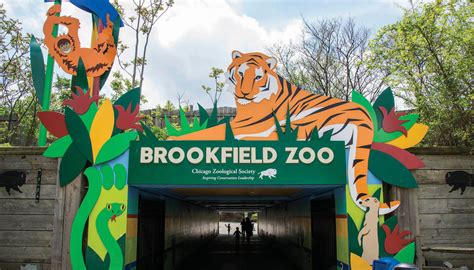 Brookfield Zoo Chicago - Forest Preserves of Cook County