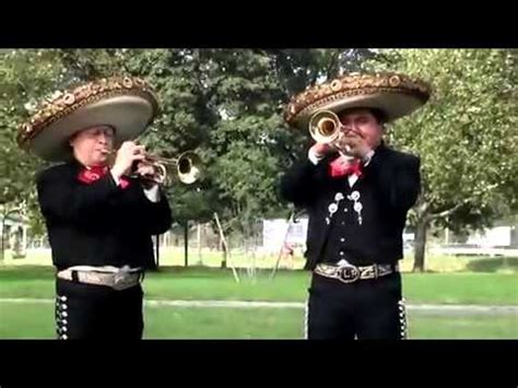 Las mañanitas con mariachi - YouTube