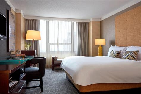 RENAISSANCE COLUMBUS DOWNTOWN HOTEL $98 ($̶1̶6̶9̶) - Updated 2021 Prices & Reviews - Ohio ...