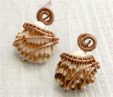 All About Handmade Seashell Jewelry | Utsavpedia