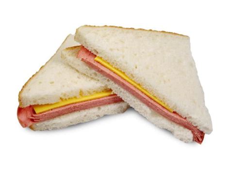 Une bonne sandwich au baloney pour le lunch à l'école! | Food, Basic food groups, Childhood memories