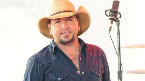 Jason Aldean’s controversial Halloween costume sparks huge backlash ...