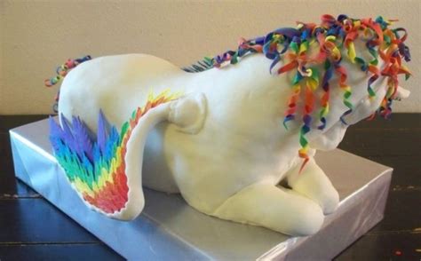 Rainbow Unicorn Pegasus Cake | The Mary Sue