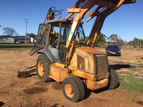 Case 580 Super L Backhoe For Sale | Machinery & Equipment