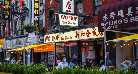 Chinatown Classic Wo Hop Reopens On Mott Street's New Outdoor Dining ...