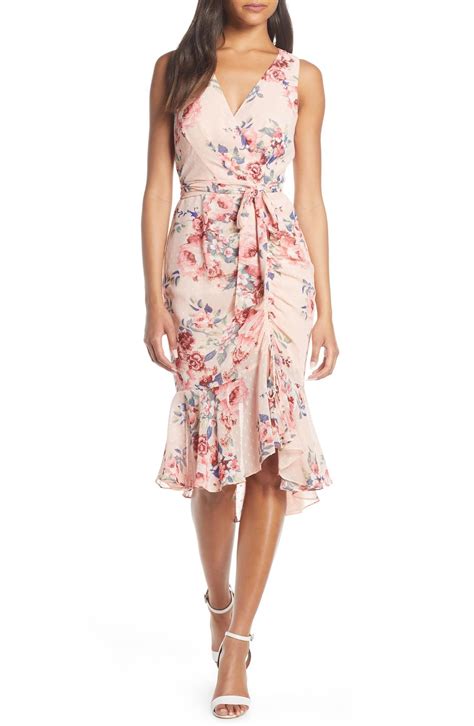 Floral Ruched Chiffon Faux Wrap Dress | Jurken, Bruiloft, Model