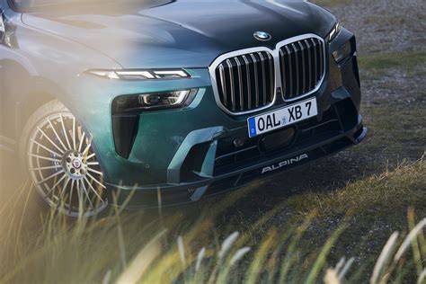 BMW ALPINA XB7 (2023) - pictures & information