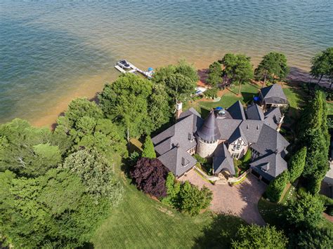 $5.85M Paradise at The Point on Lake Norman in Mooresville, NC (PHOTOS ...