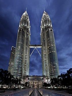 Petronas Towers - Wikiwand