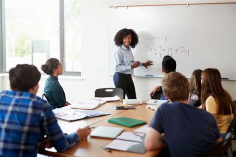 How to Become a High School Math Teacher | Maryville Online