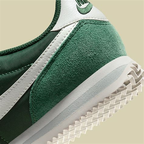 Nike Cortez "Fir Green" DZ2795-300 Release Date | SneakerNews.com