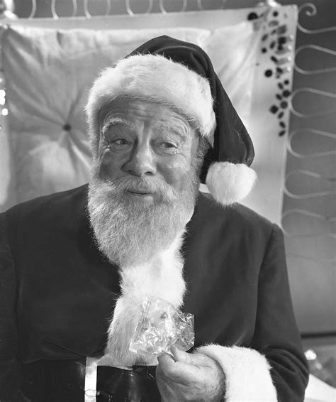 Miracle on 34th Street | Oscars.org | Academy of Motion Picture Arts ...