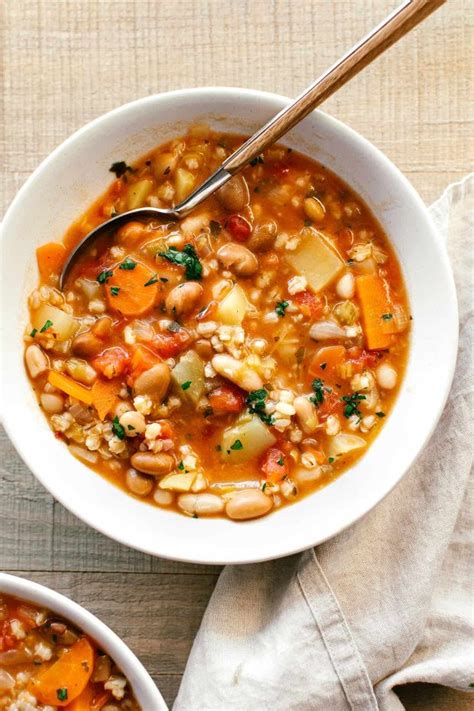 Hearty vegetable barley soup