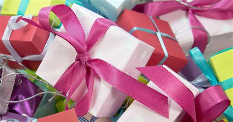 Sending Gifts Abroad: Top Tips