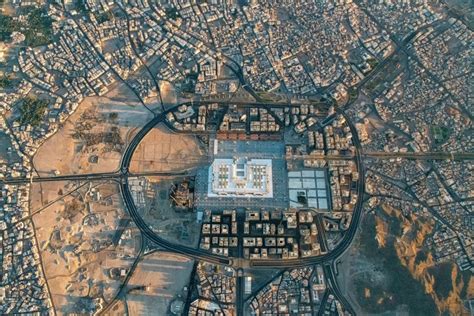 Breathtaking Aerial Photos of Madinah Released - IlmFeed