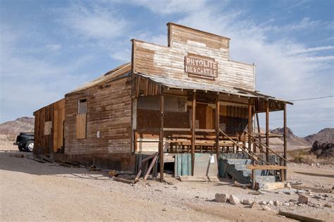 Abandoned Towns in America: Creepiest Ghost Towns in the US - Thrillist | Abandoned town ...