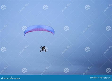 Parachute editorial stock photo. Image of motor, landing - 85036718