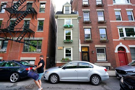 Boston Skinny House: Records say it wasn't built as a Spite House