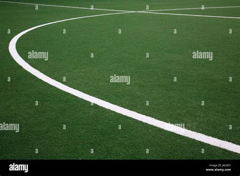 lines on the football field Stock Photo - Alamy